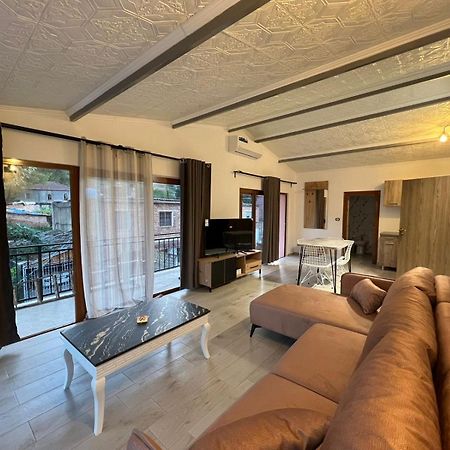 Sajmir Suites Përmet Esterno foto