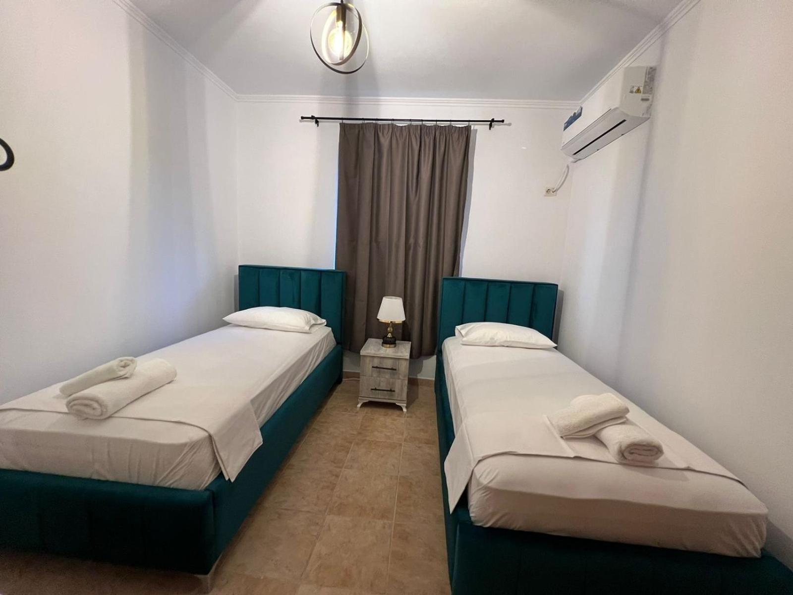 Sajmir Suites Përmet Esterno foto