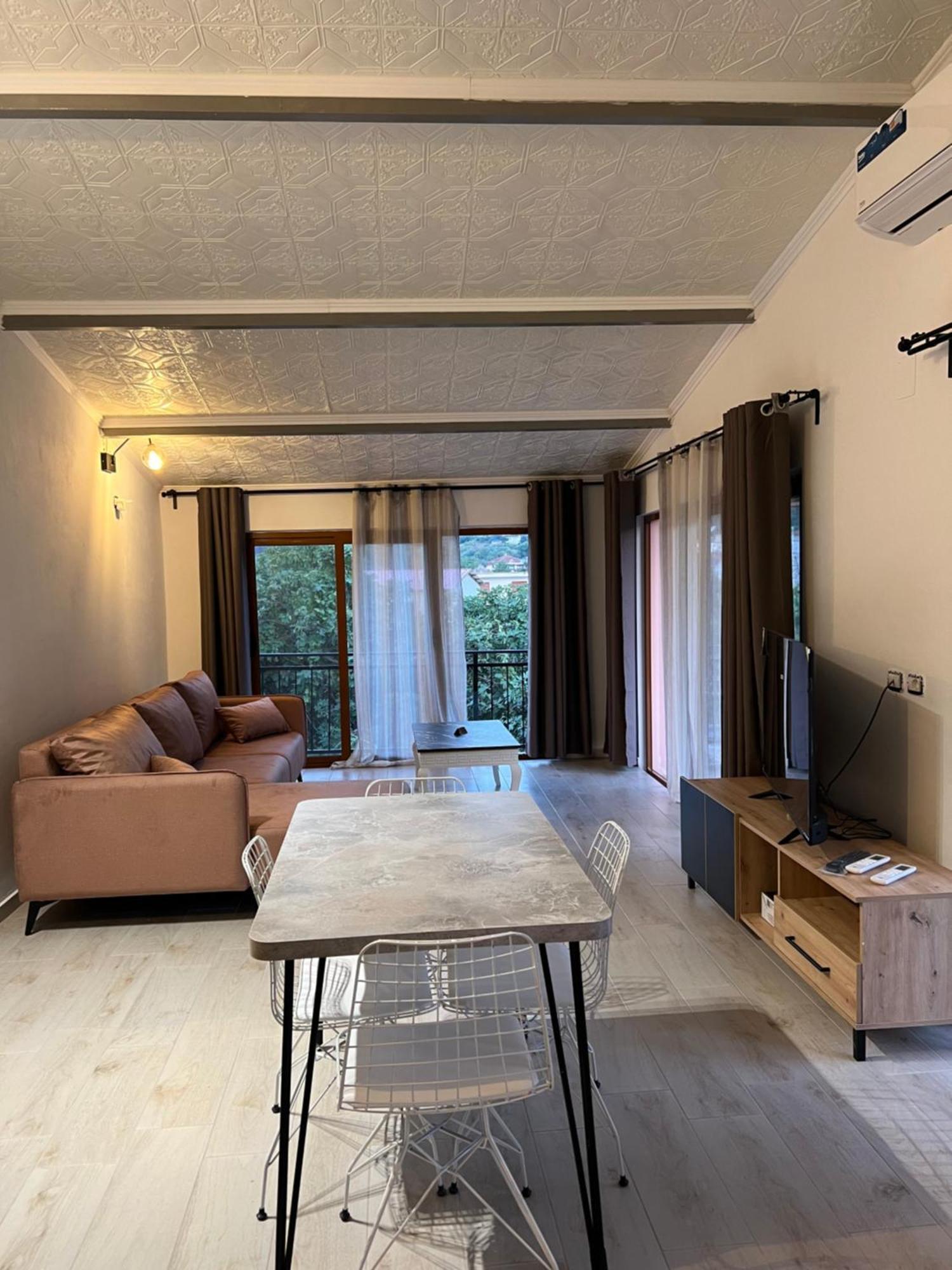 Sajmir Suites Përmet Esterno foto